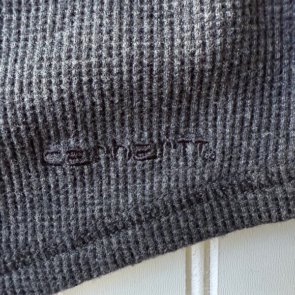 Carhartt Size XL Gray Waffle knit pullover top with cuff button detail A++ - Picture 8 of 10